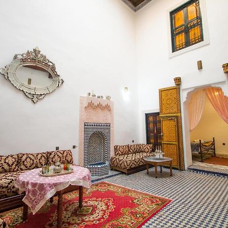 Dar Allouch Fes Exterior photo